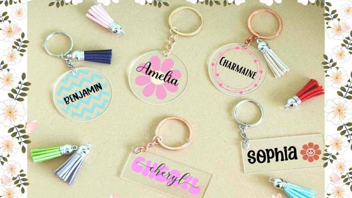 Custom Keychains: Perfect Student and Staff Gifts in Schools